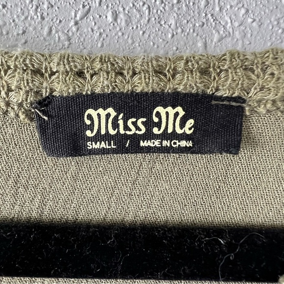 Miss Me Waffle Knit Hanley Oversized Crochet Top Women’s Size Small Boho - Picture 4 of 14